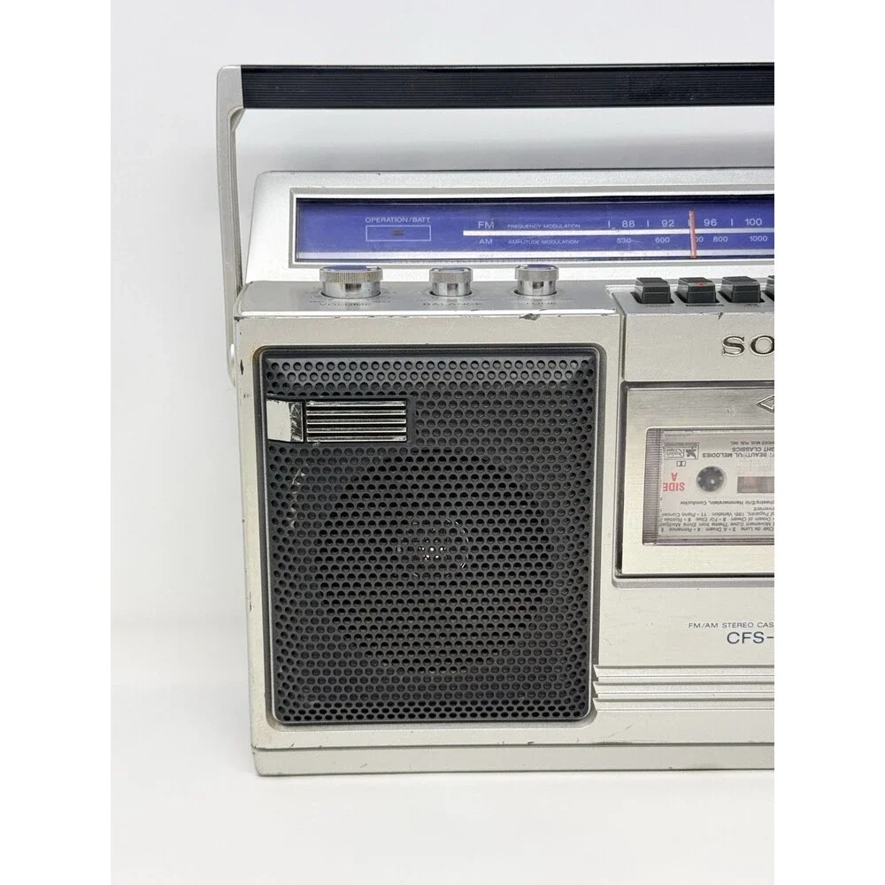 Sony CFS-43 Boombox AM FM Cassette Player Tested No Battery Cover